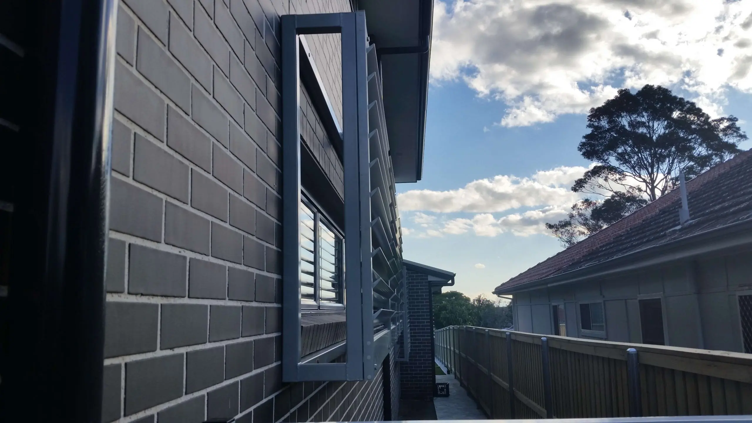 Fixed louvre shutters, Plantation Shutters